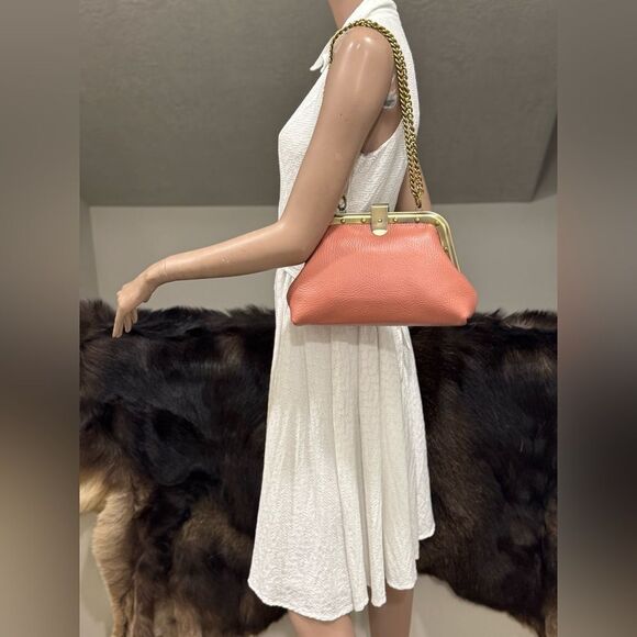 Chic Retro Style Premium Cowhide Leather Metal Frame, Push Lock Purse/Crossbody - Picture 2 of 15